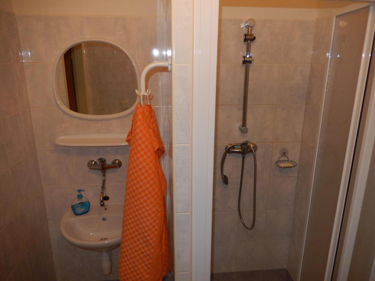 Penzion Manetin U Sv. Barbory Hotel Luaran gambar