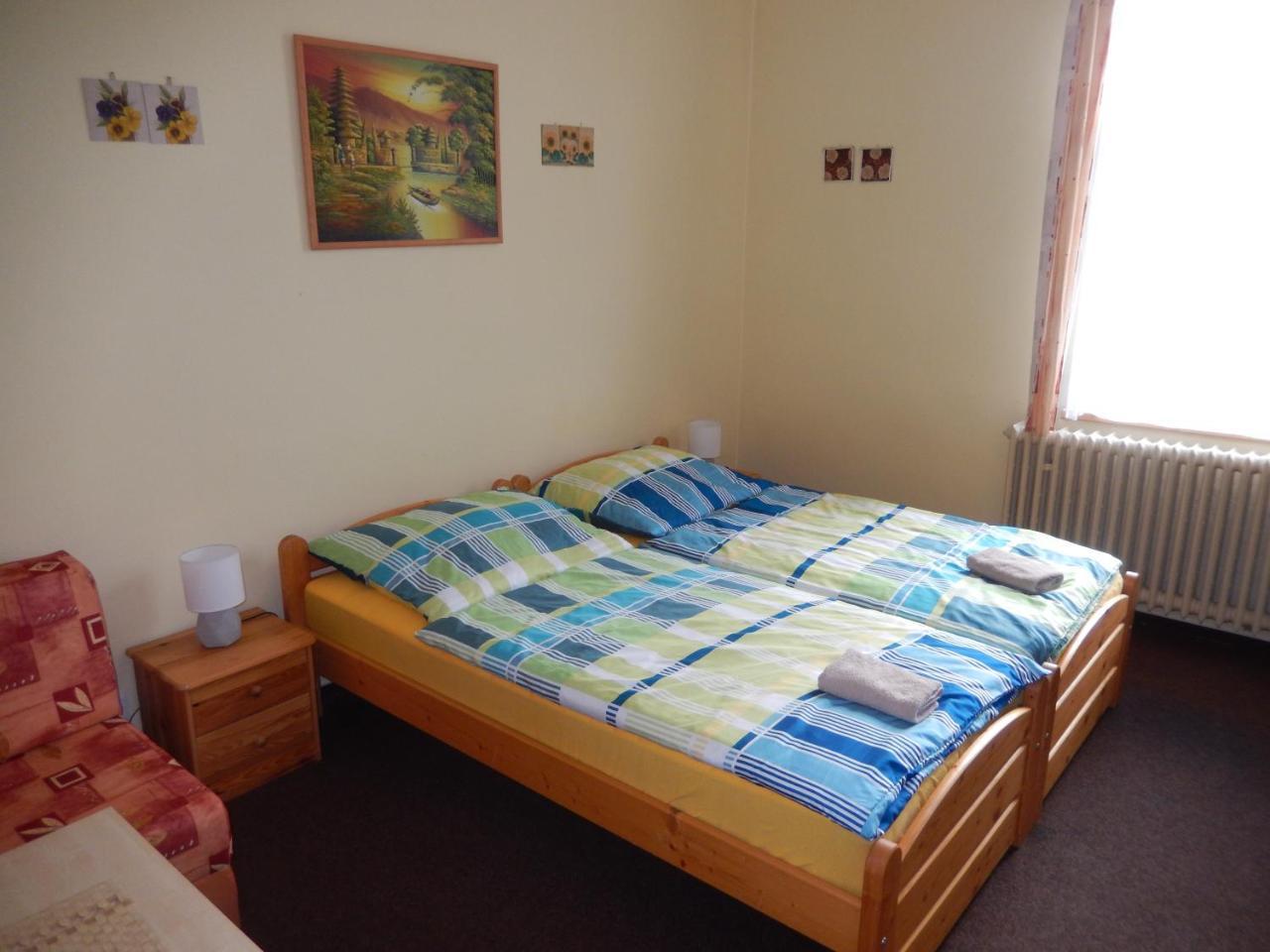 Penzion Manetin U Sv. Barbory Hotel Luaran gambar